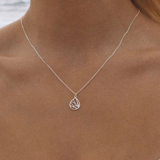 Willow Necklace