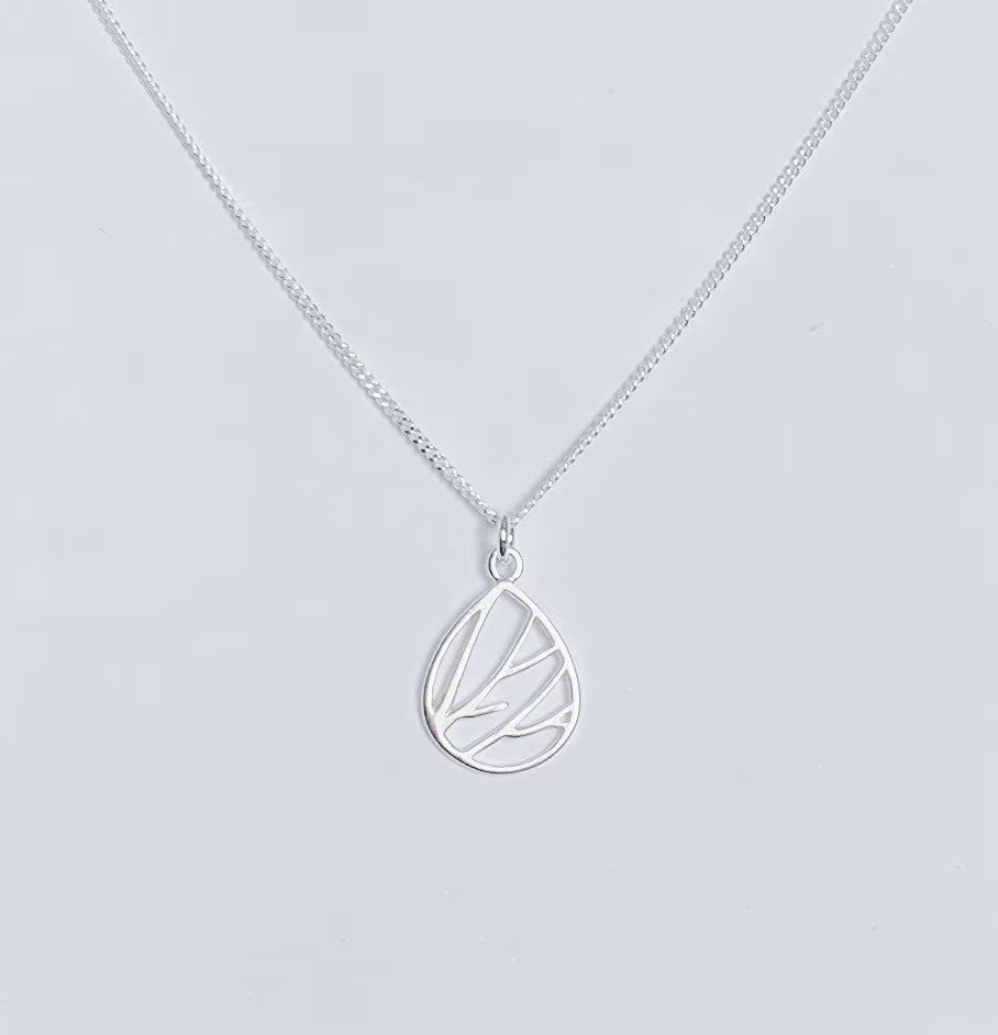 Willow Necklace