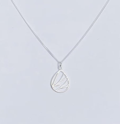 Willow Necklace